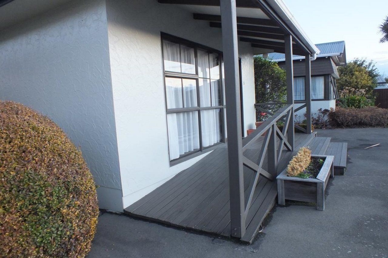 Econo Lodge Canterbury Court Motel Christchurch Exterior foto